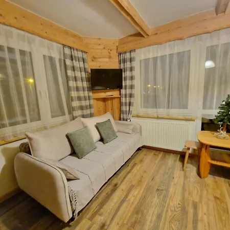 Pod Bocianem منزل للإقامة *